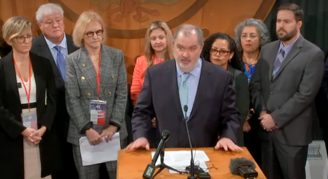 Lonnie at the Capitol